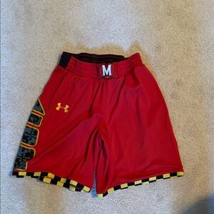 Under Armour university of Maryland Red and Black Patterned Shorts